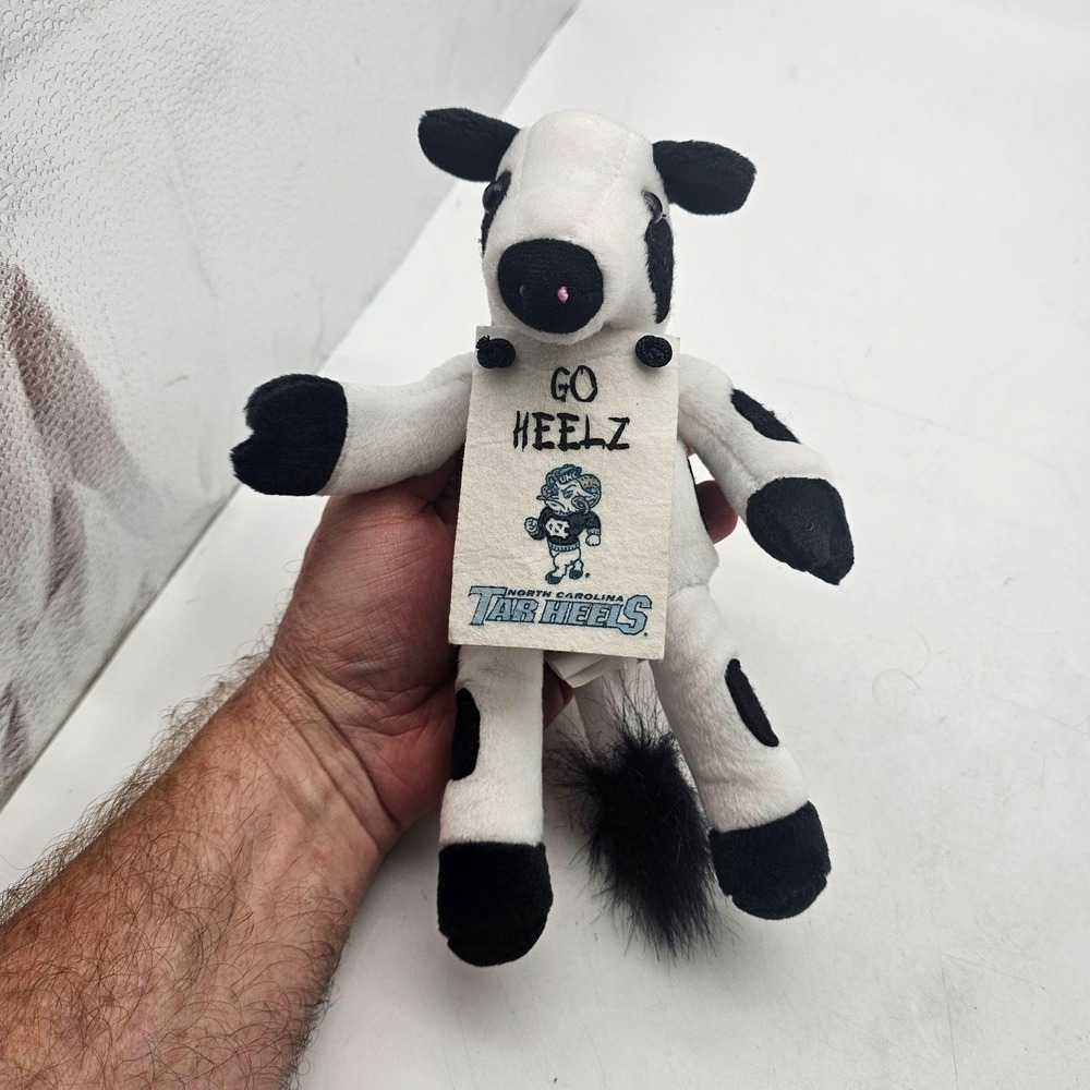 Chick-fil-A Go Heelz UNC North Carolina Tar Heels Basketball Cow Plush Promo